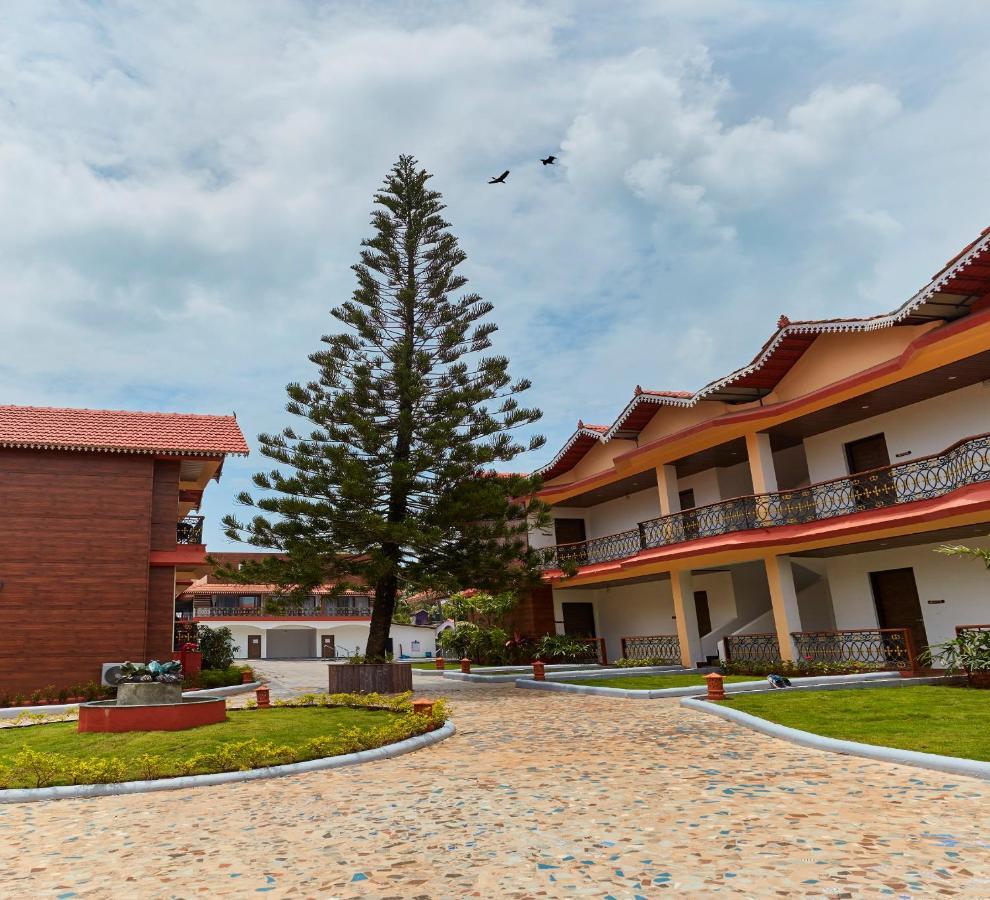 Sea Queen Beach Resort & Spa Колва Экстерьер фото