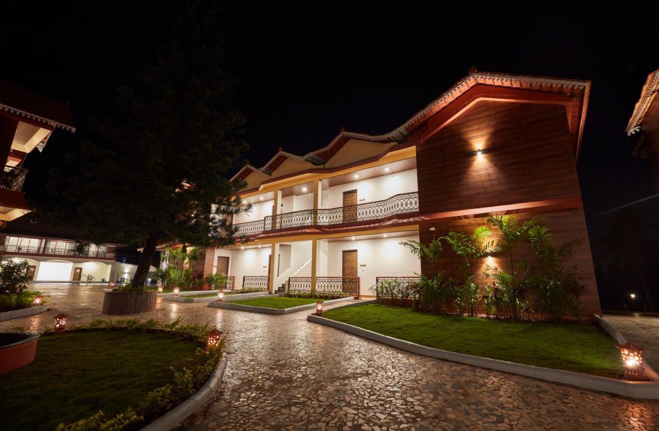 Sea Queen Beach Resort & Spa Колва Экстерьер фото