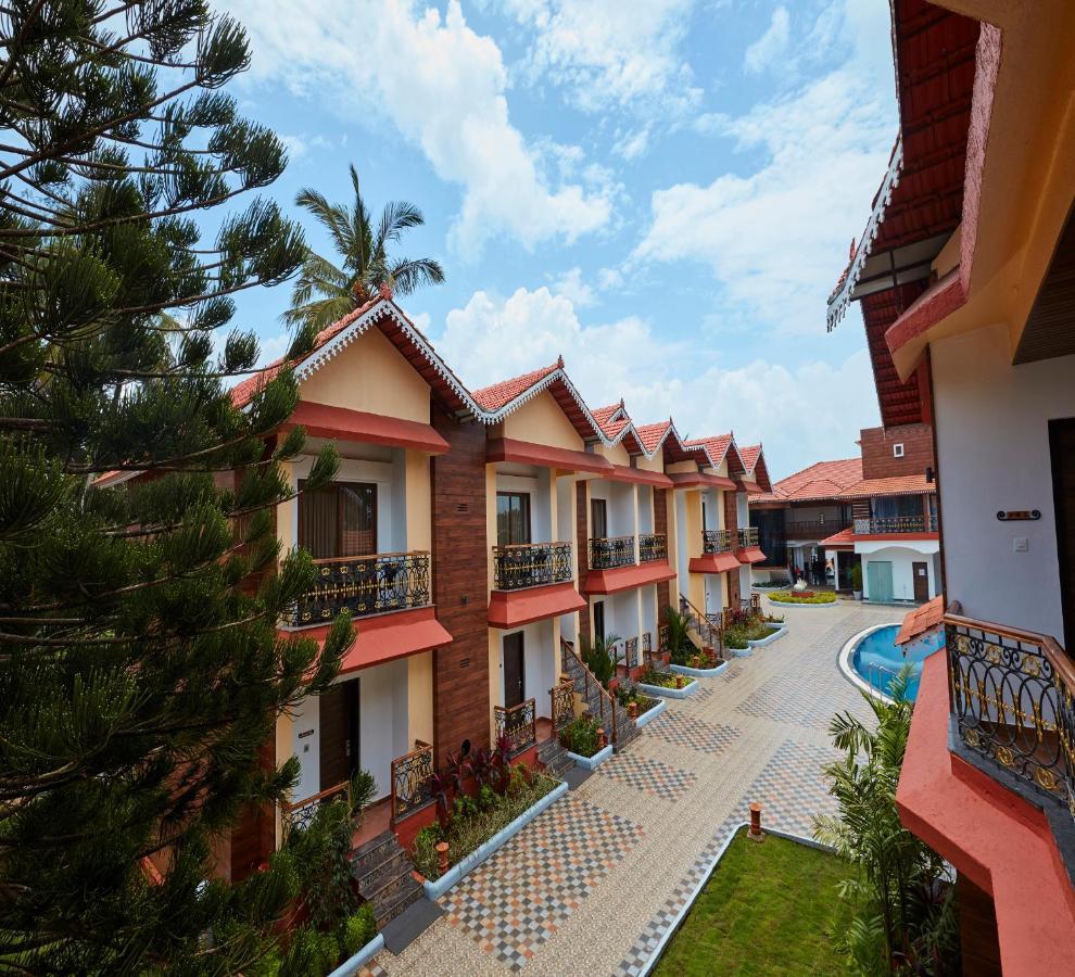 Sea Queen Beach Resort & Spa Колва Экстерьер фото